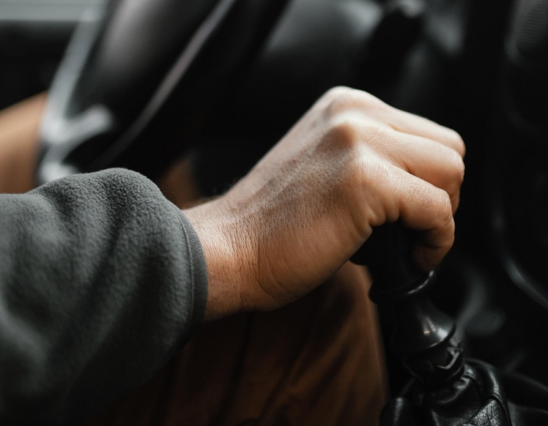 Modrības psiholoģija: kāpēc reakcija sākas pirms manevra?