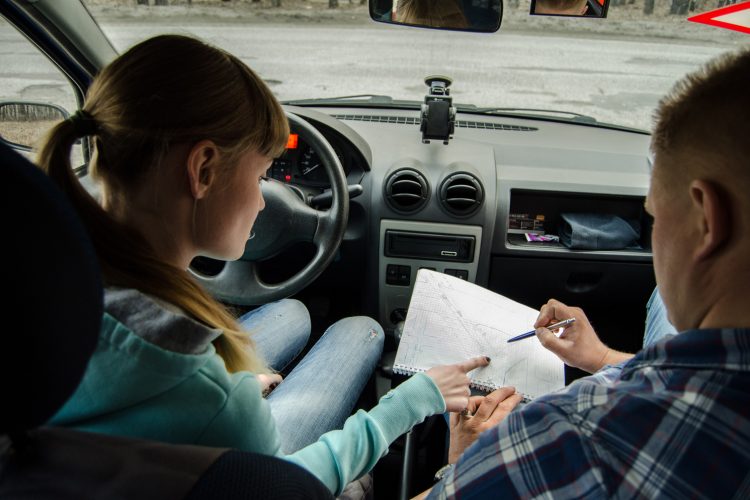 Autoskolas mācību vide drošības un izaugsmes telpa